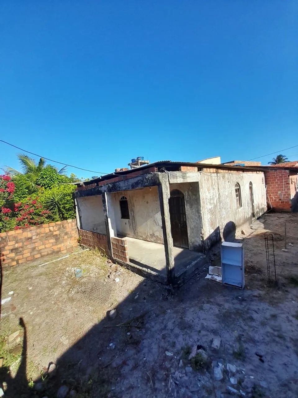 Vendo uma laje na ilha. 