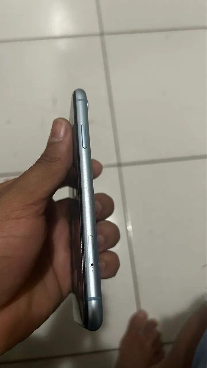 iPhone XR 64
