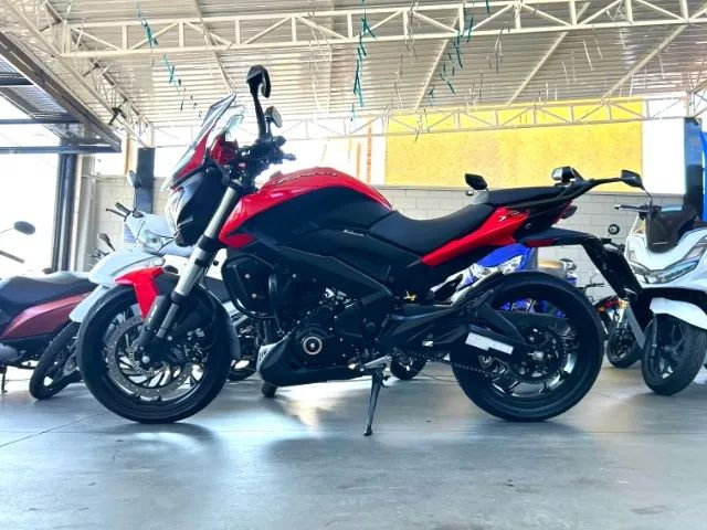 BAJAJ - DOMINAR 400 2026