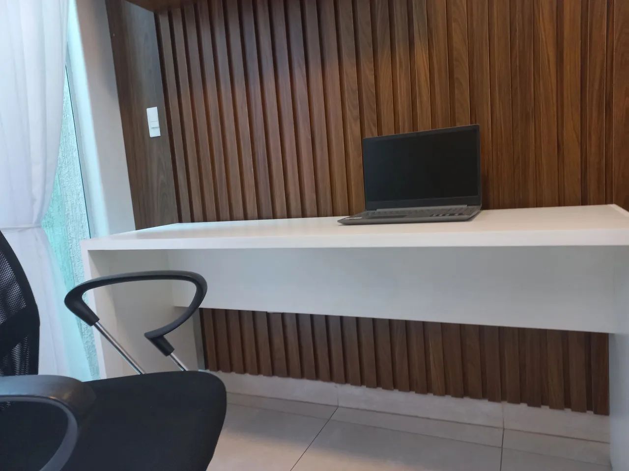 Escrivaninha para computador nova em mdf  - Foto 3
