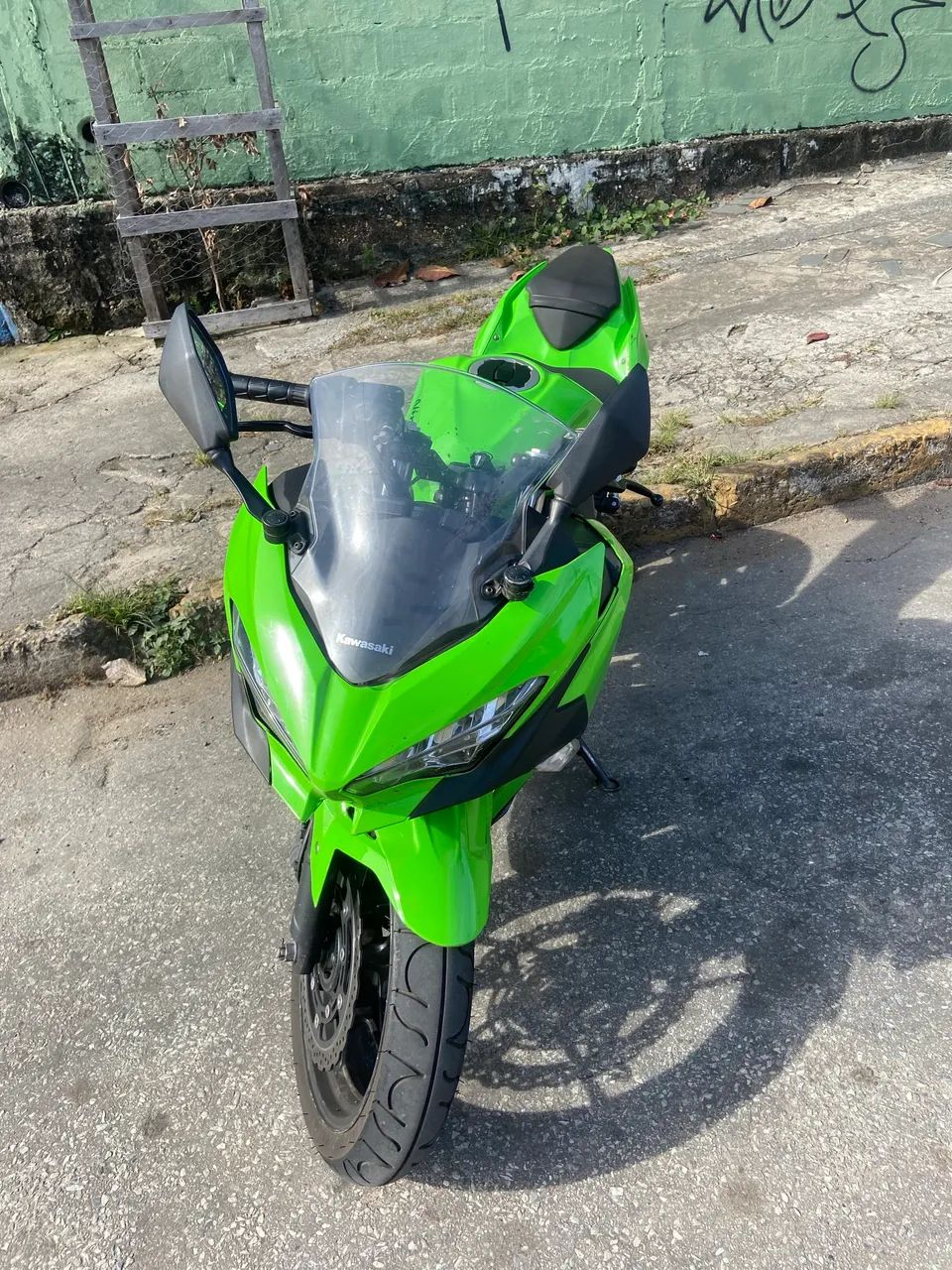Kawasaki ninja 400