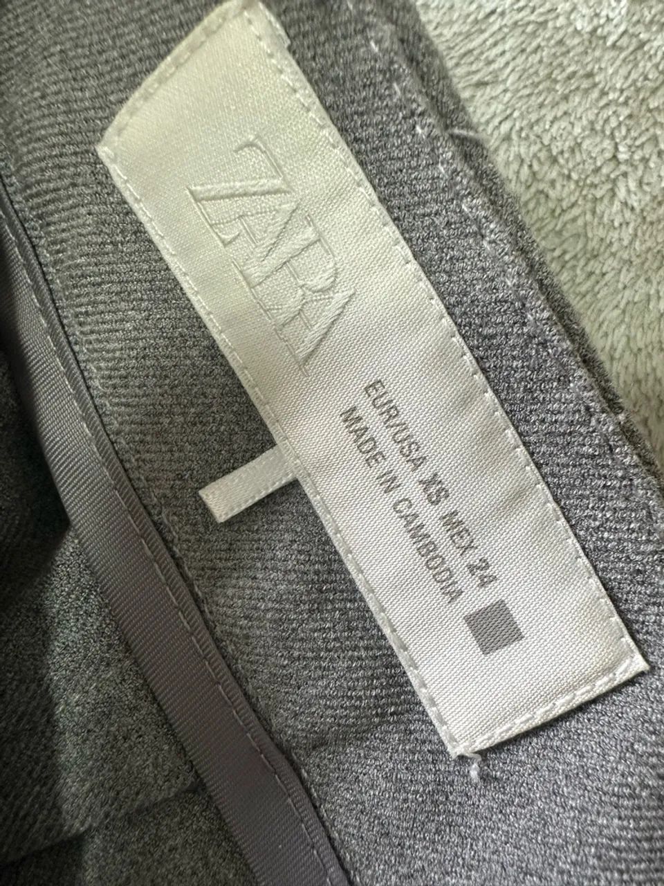 Calça Zara pantacourt 38 - Foto 2