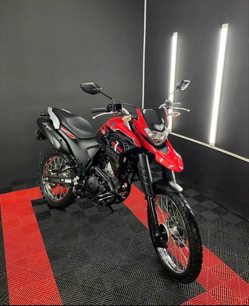 VENDO Yamaha XTZ 250 Lander 2024 