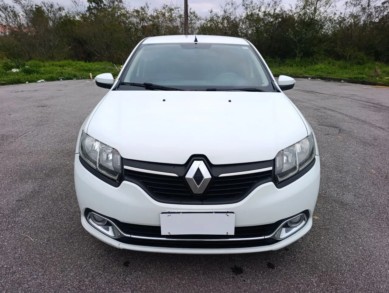 Renault Logan Dynamique Hi-flex 1.6 8V 4P 2014 - Foto 5