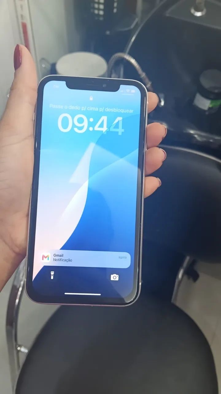 Celular XR  - Foto 3
