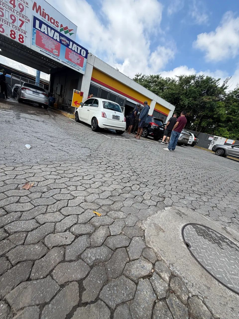 Passo ponto de lava jato na via expressa de contagem 