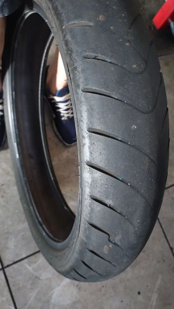 Pneu 120/70-17 