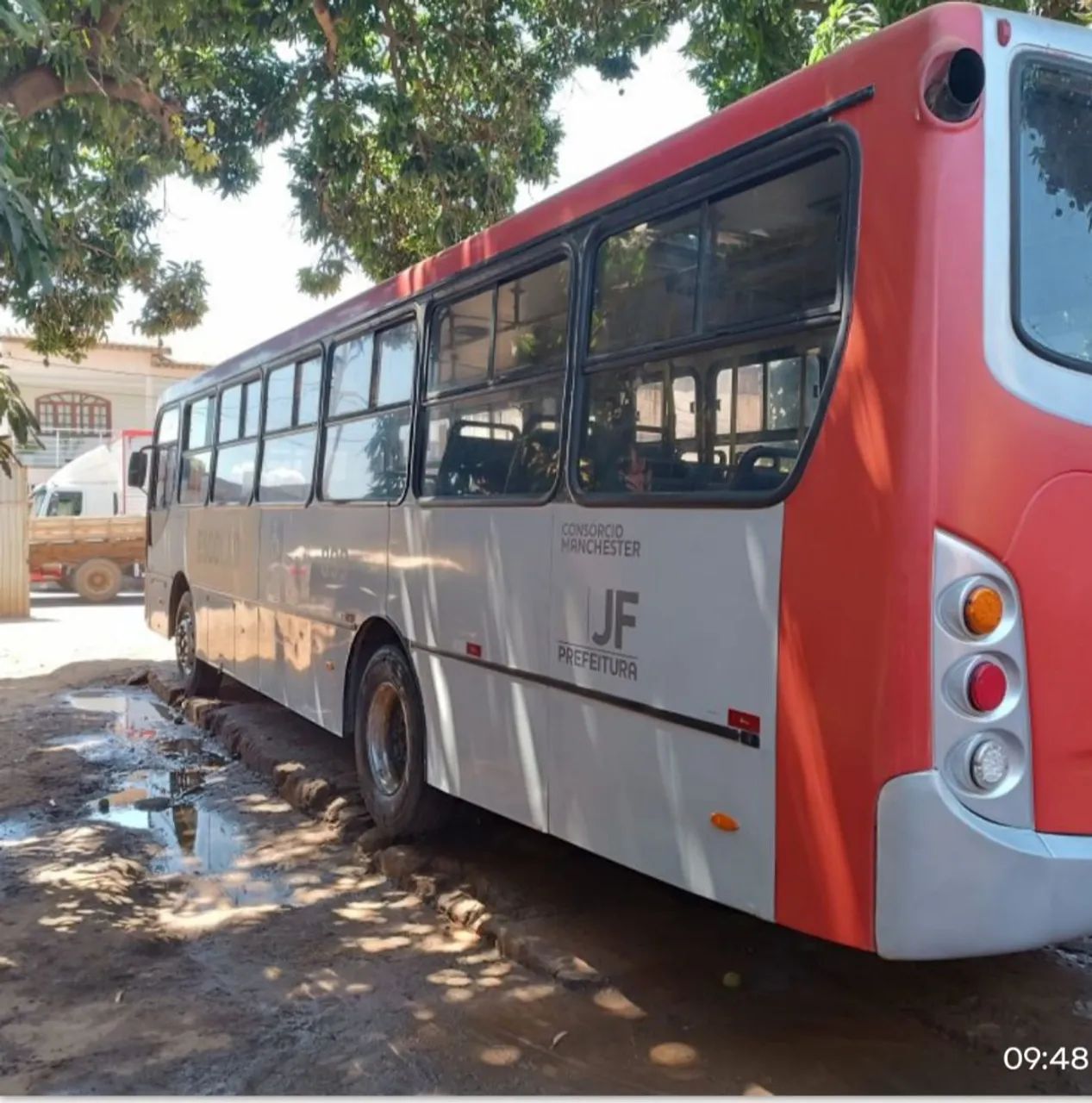 Ônibus - Foto 3