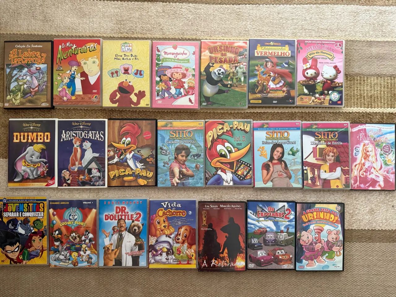 Lote com 22 DVDs Infantis e Clássicos