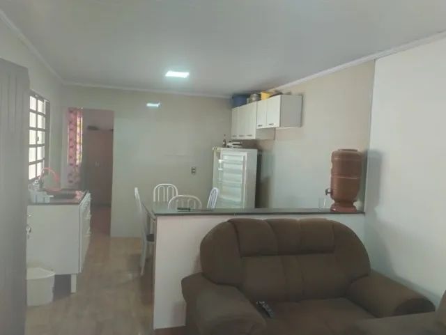 Casa em recanto de paz e sossego. Área ampla.  - Foto 2