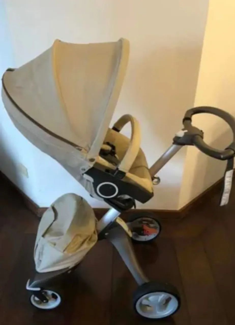 Stokke Xplory com capa transporte