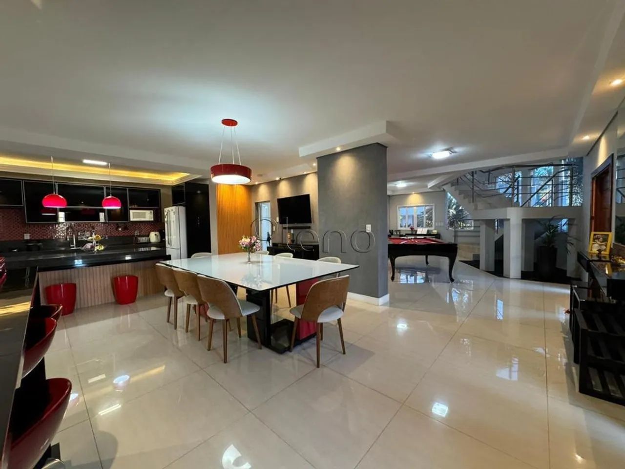 Sobrado à venda em Paulínia, Parque Brasil 500, com 3 quartos, com 297 m²