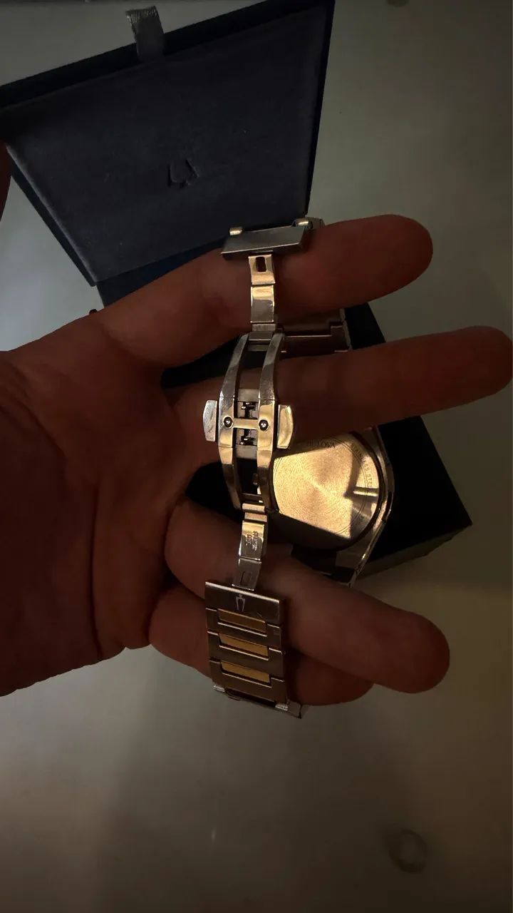 Relógio Bulova Classic Two-tone - Foto 2