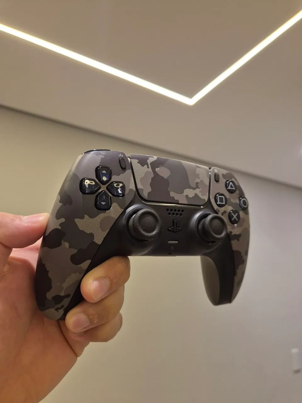 Controle DualSense Camuflado - Com caixa - Foto 2