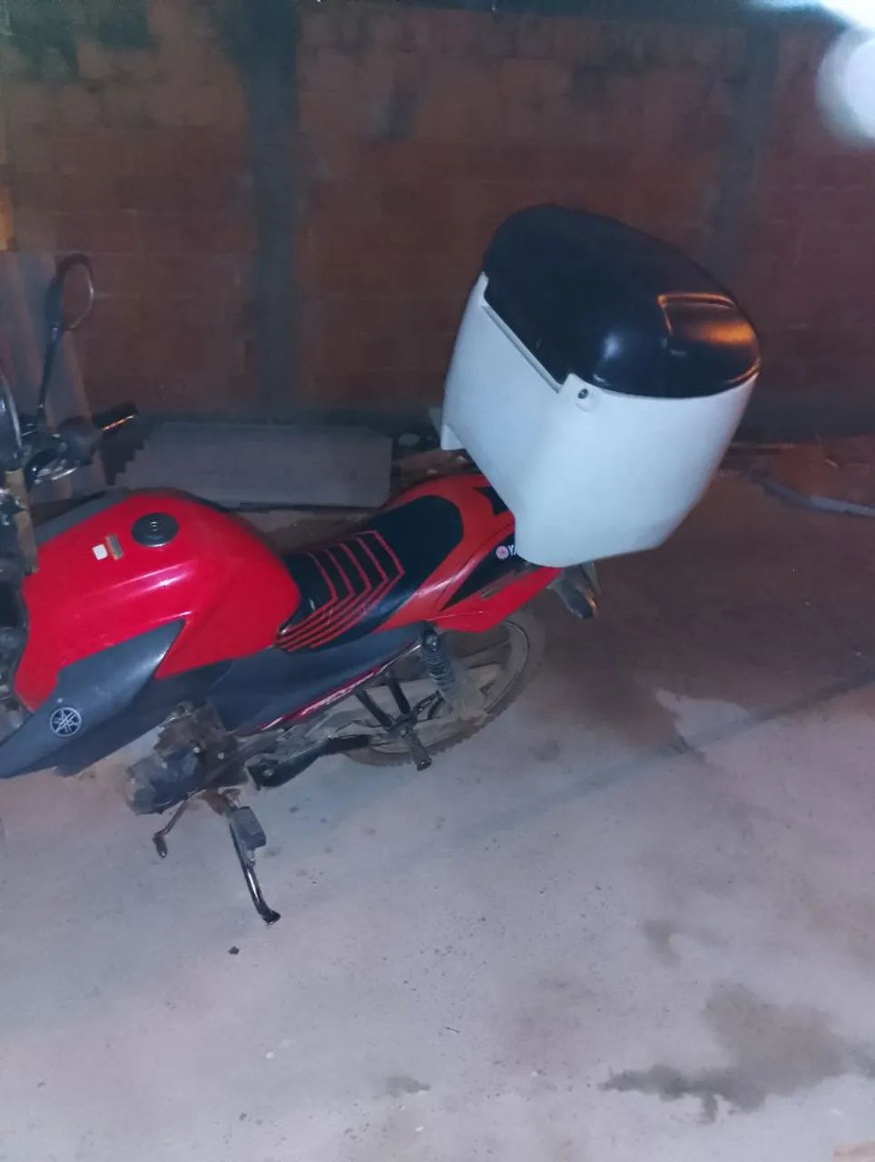 YBR factor vende se - Foto 2