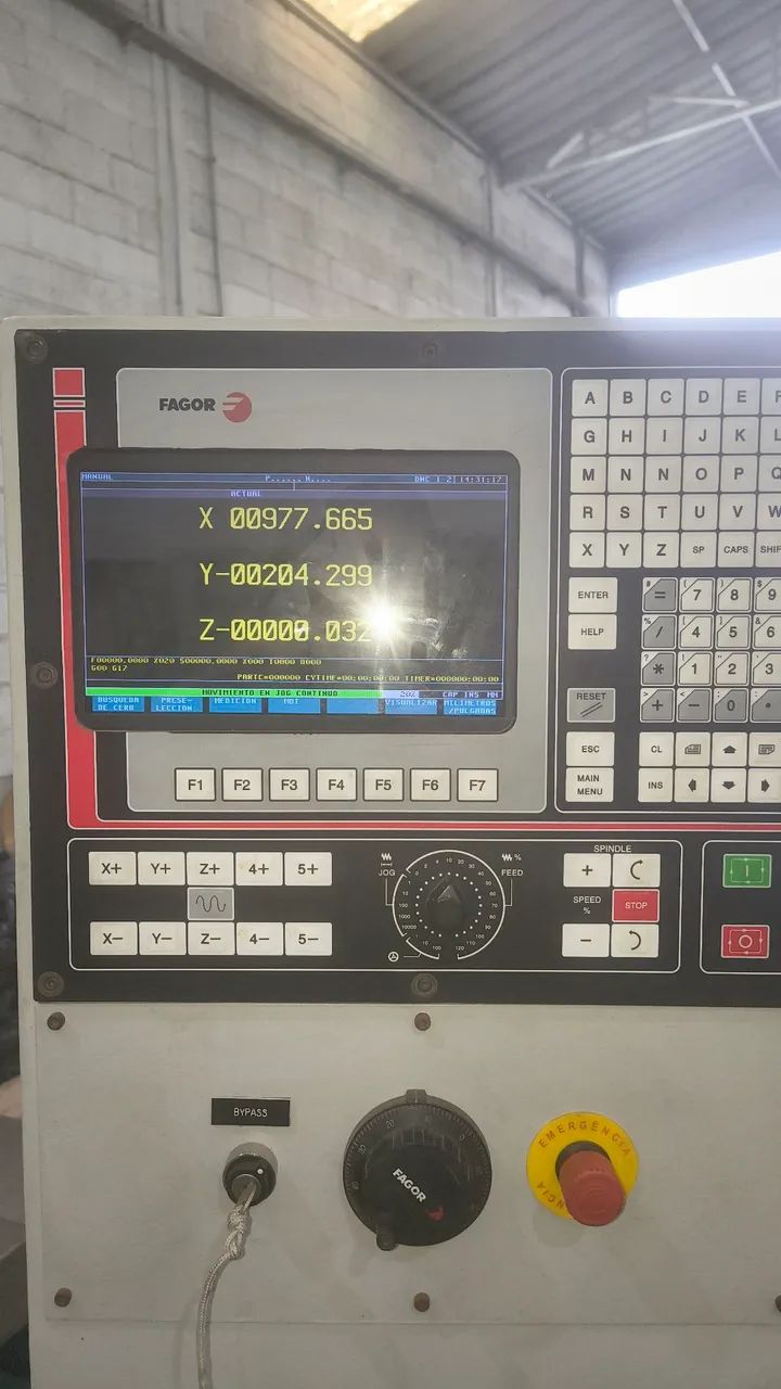 Fresadora CNC Banco Fixo PF2000 - Foto 4