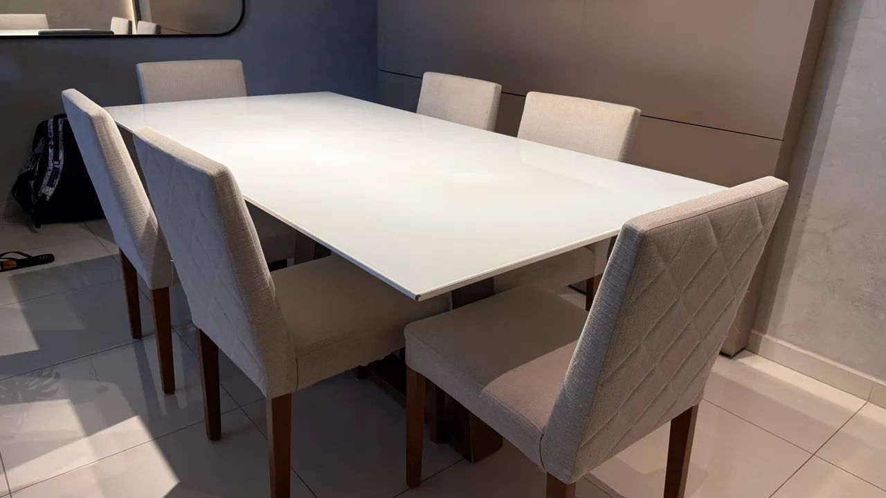 Mesa de jantar 6 lugares