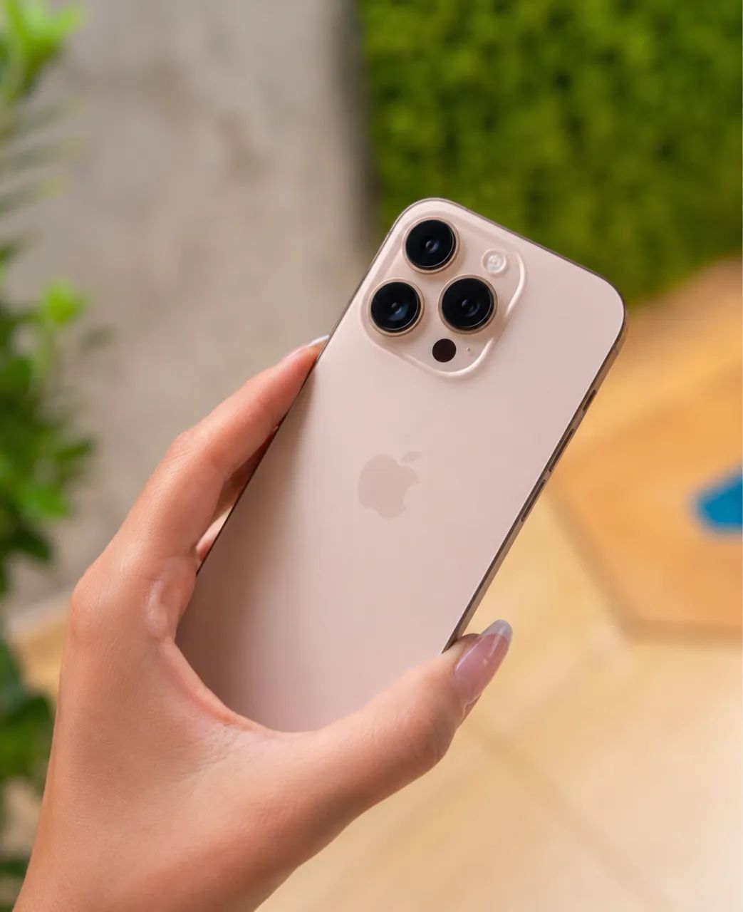 iPhone 16 pro  - Foto 3