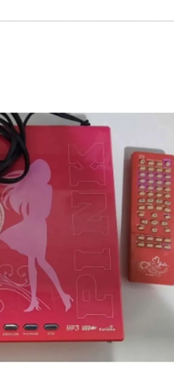 Dvd Tectoy KARAOKE DA BARBIE. Com controle remoto e cabo av e microfone.conservado 
