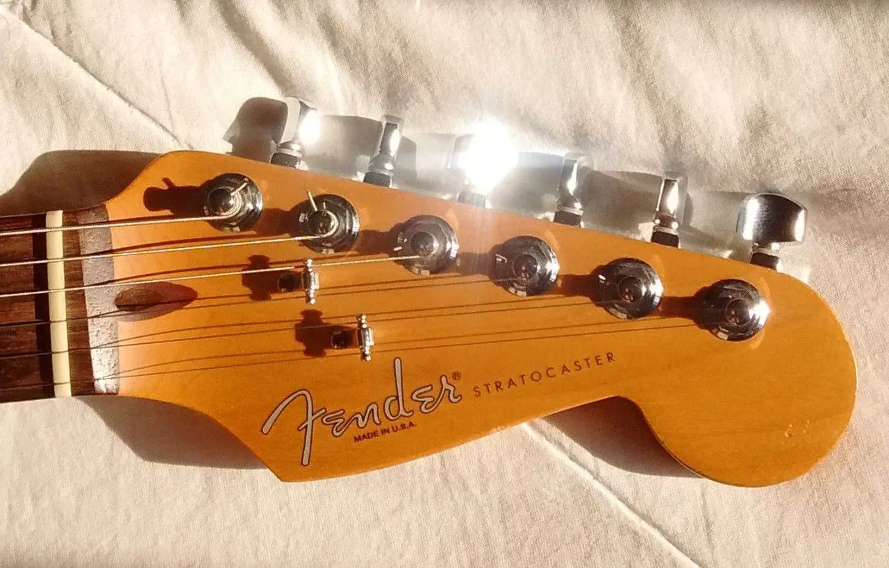 Fender Stratocaster USA + Frontman 25R + Zoom 4040 - Foto 2