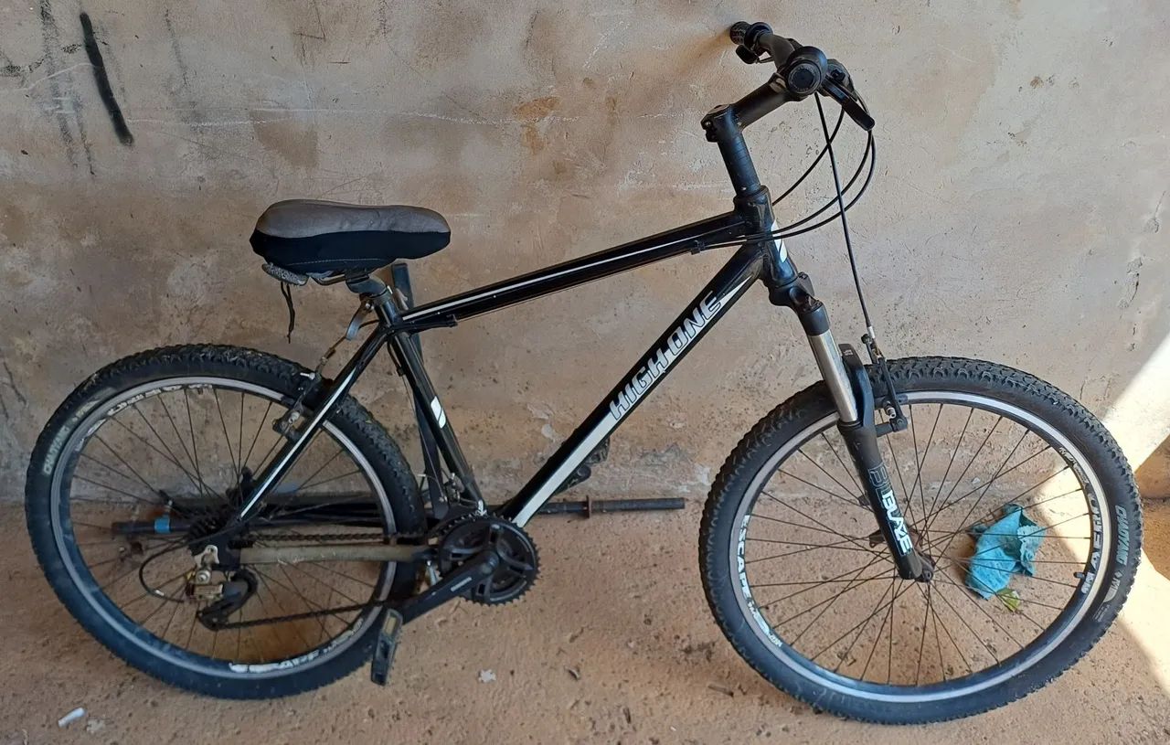 Bicicleta Aro 26 High One