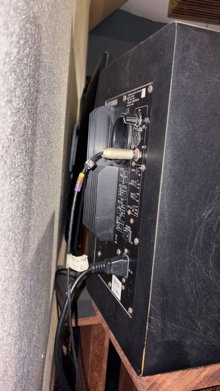 monitor AUDIO YAMAHA HS80M - Foto 4