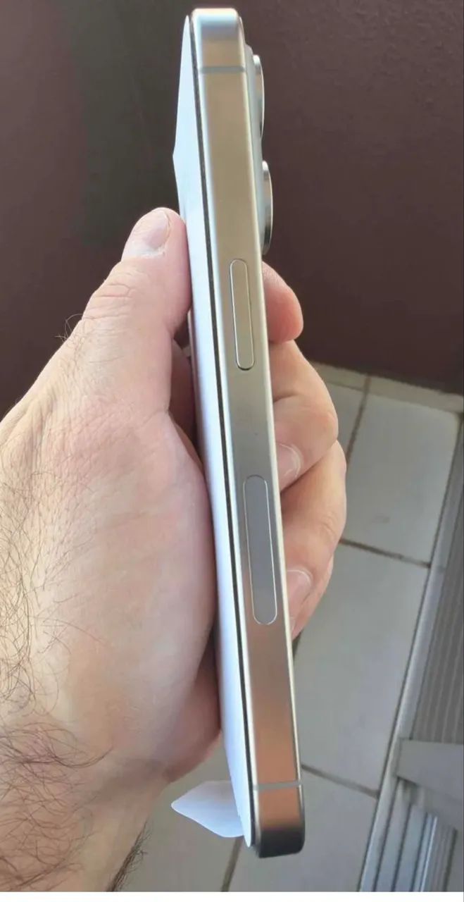 iPhone 15 Pro 256GB Titânio Natural Completo na Caixa Original