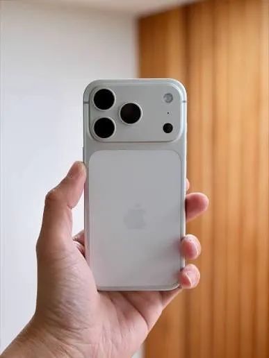 Iphone 17 Pro Silver 256GB - Celulares e Smartphones - Lagoa da