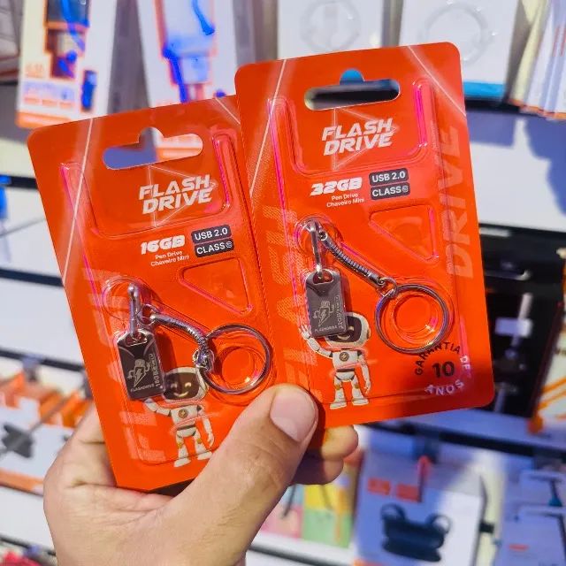 Pendrive opções de 16GB e 32GB Flashdrive