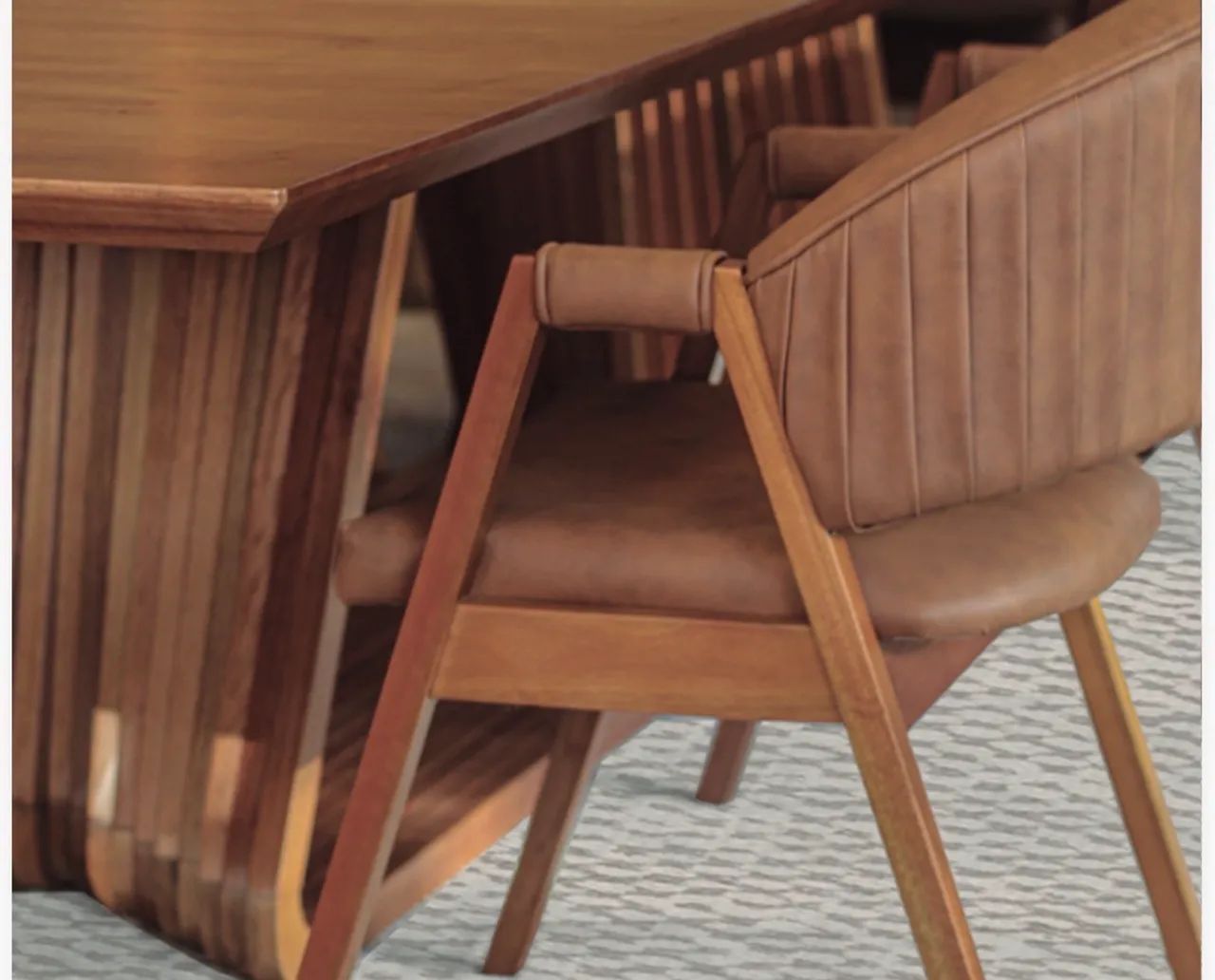 Cadeira Poltrona Corino Soft Brown NOVO