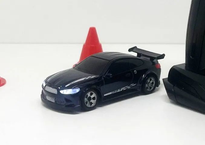 Mini carro controle remoto