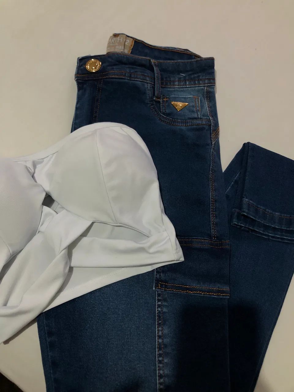 Look Calça Jeans E cropped  - Foto 4