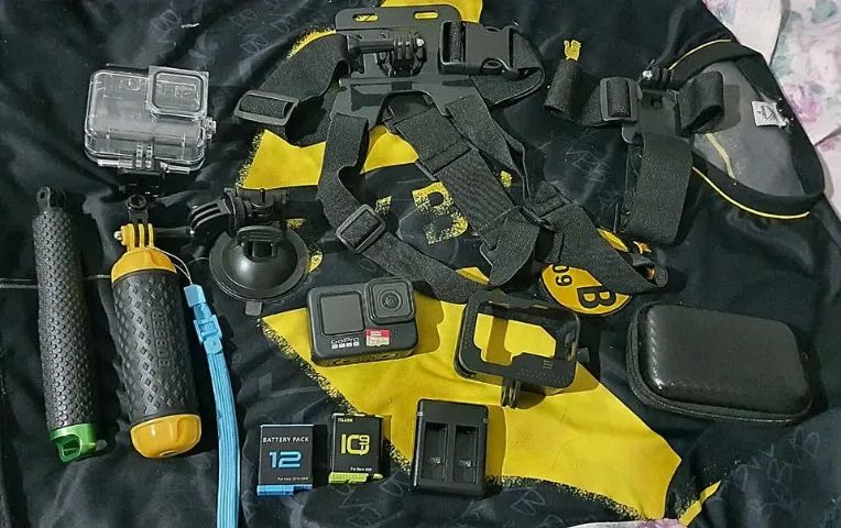 GoPro HERO 9 impecavél+Cartão 128+2bateria+carregador duplo+bastão selfie+case tanque+aces - Foto 6
