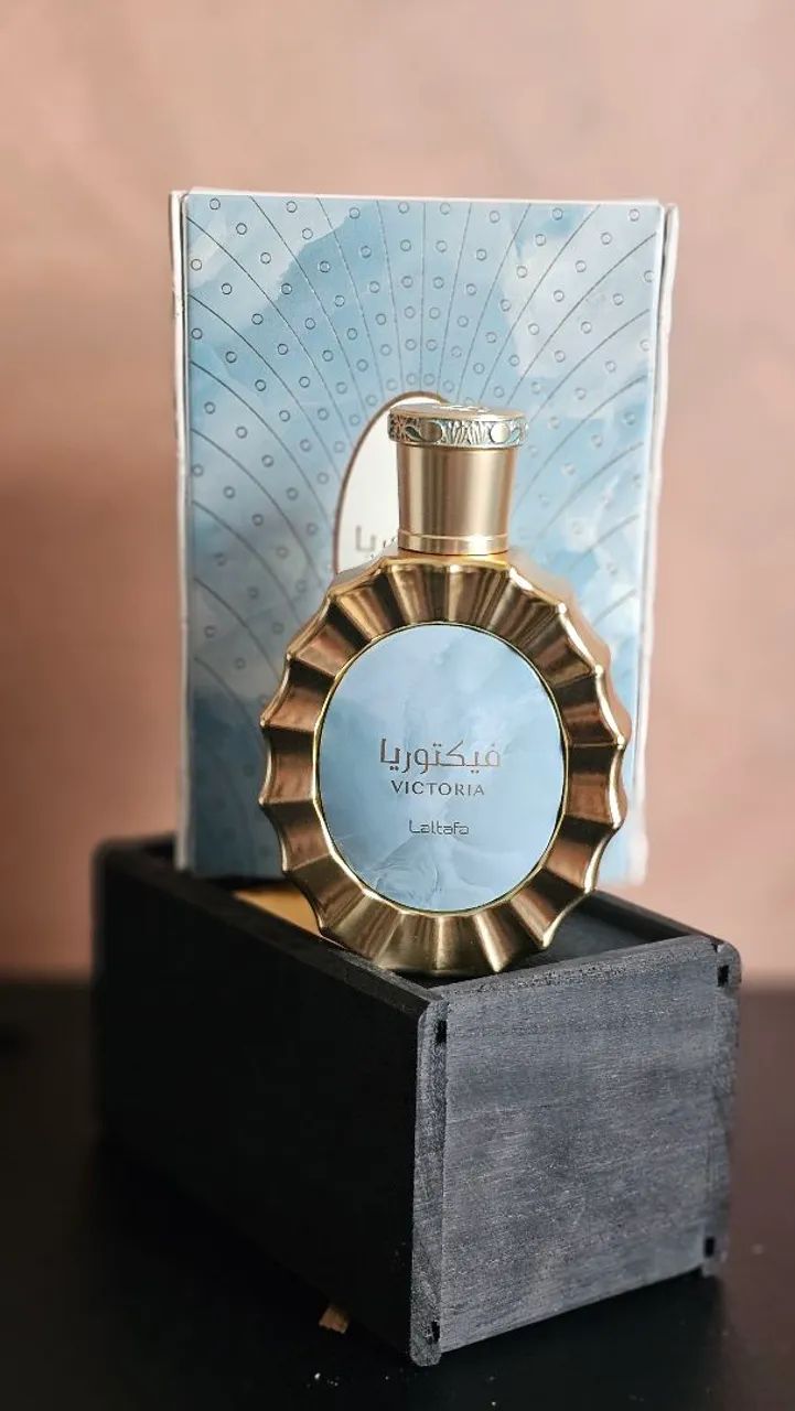 Perfume Victoria Lattafa 100ml Original - Apenas experimentado