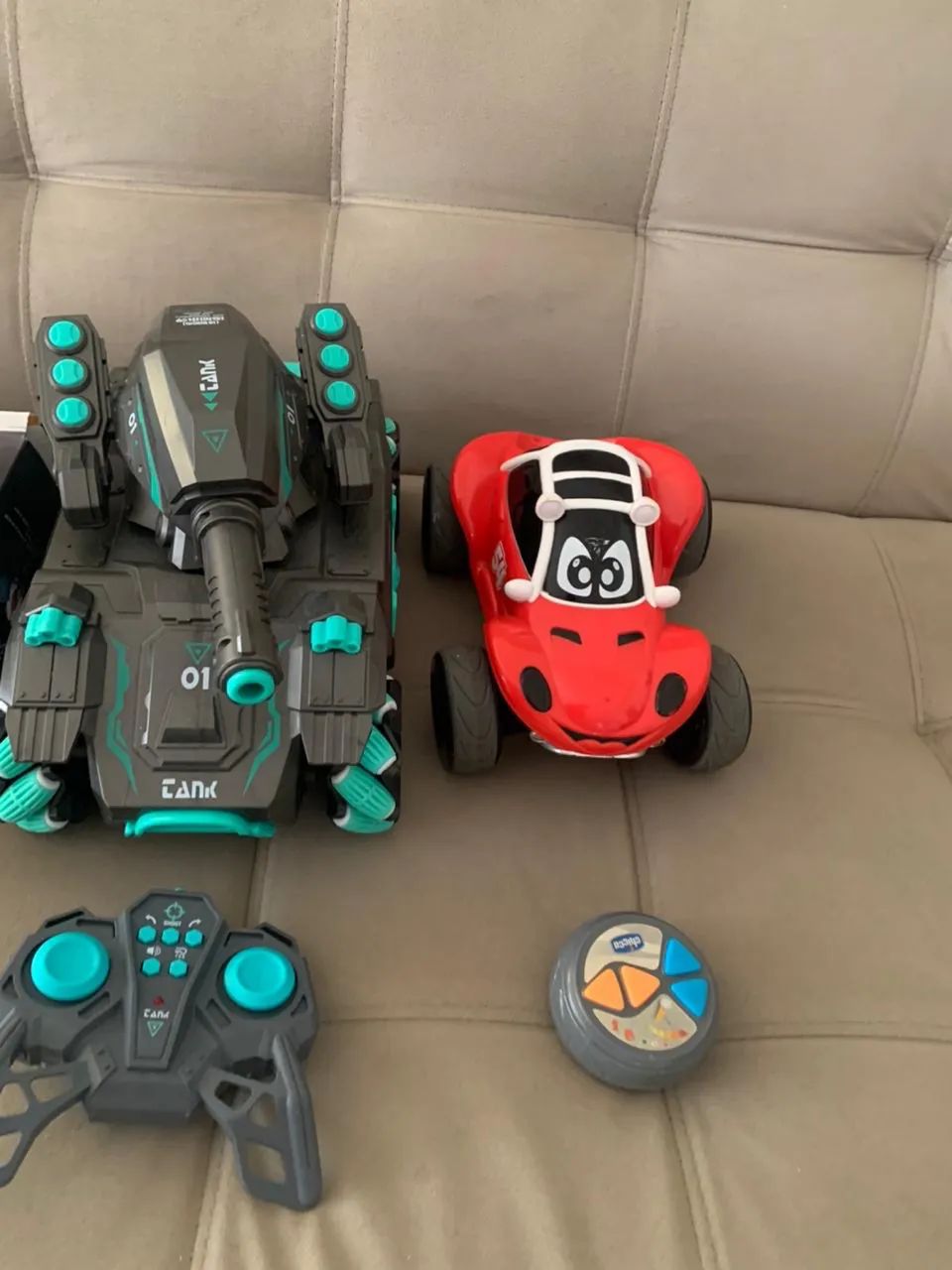Carros de controle remoto - Foto 5