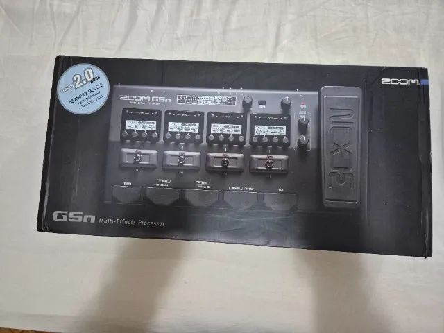 Pedaleira Multiefeitos Zoom G5n atualiz. 3.0. Estado de nova