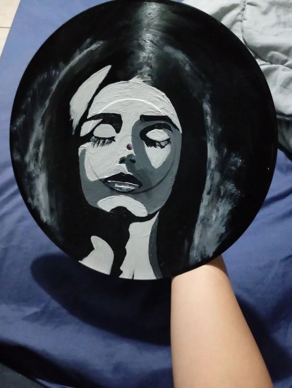 Quadro da Lana Del Rei em disco de vinil pintado a mão, exclusivo! - Foto 2