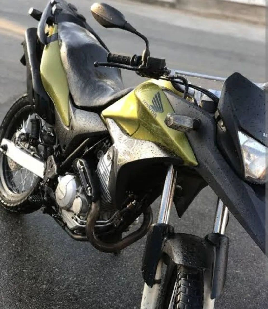 XRE 300