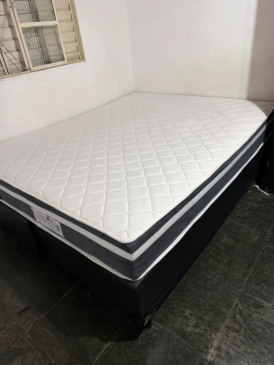 Vendo cama queen casal nova - Foto 4