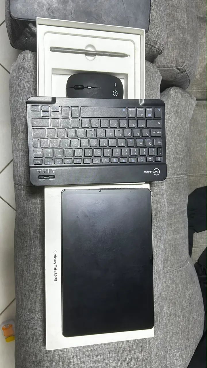 Tablet galaxy tab S9 Fe  - Foto 2
