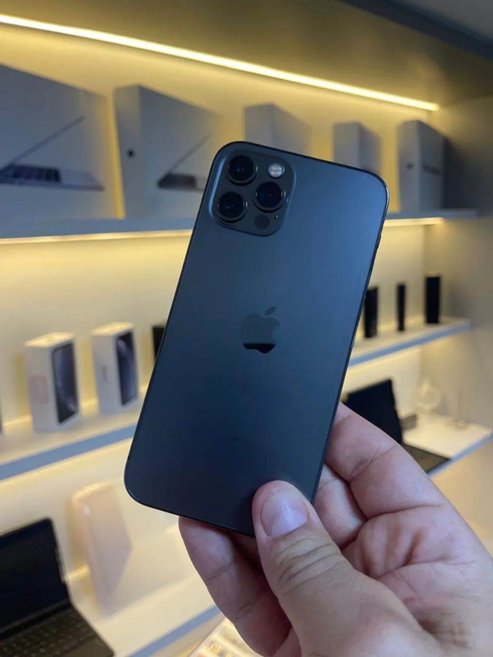 iPhone 12 PRO 128GB GRAFITE SEMINOVO - Celulares e Smartphones