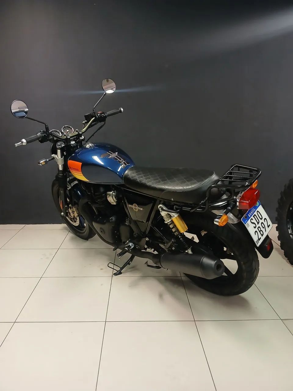 Royal Enfield Interceptor 650 - Foto 5