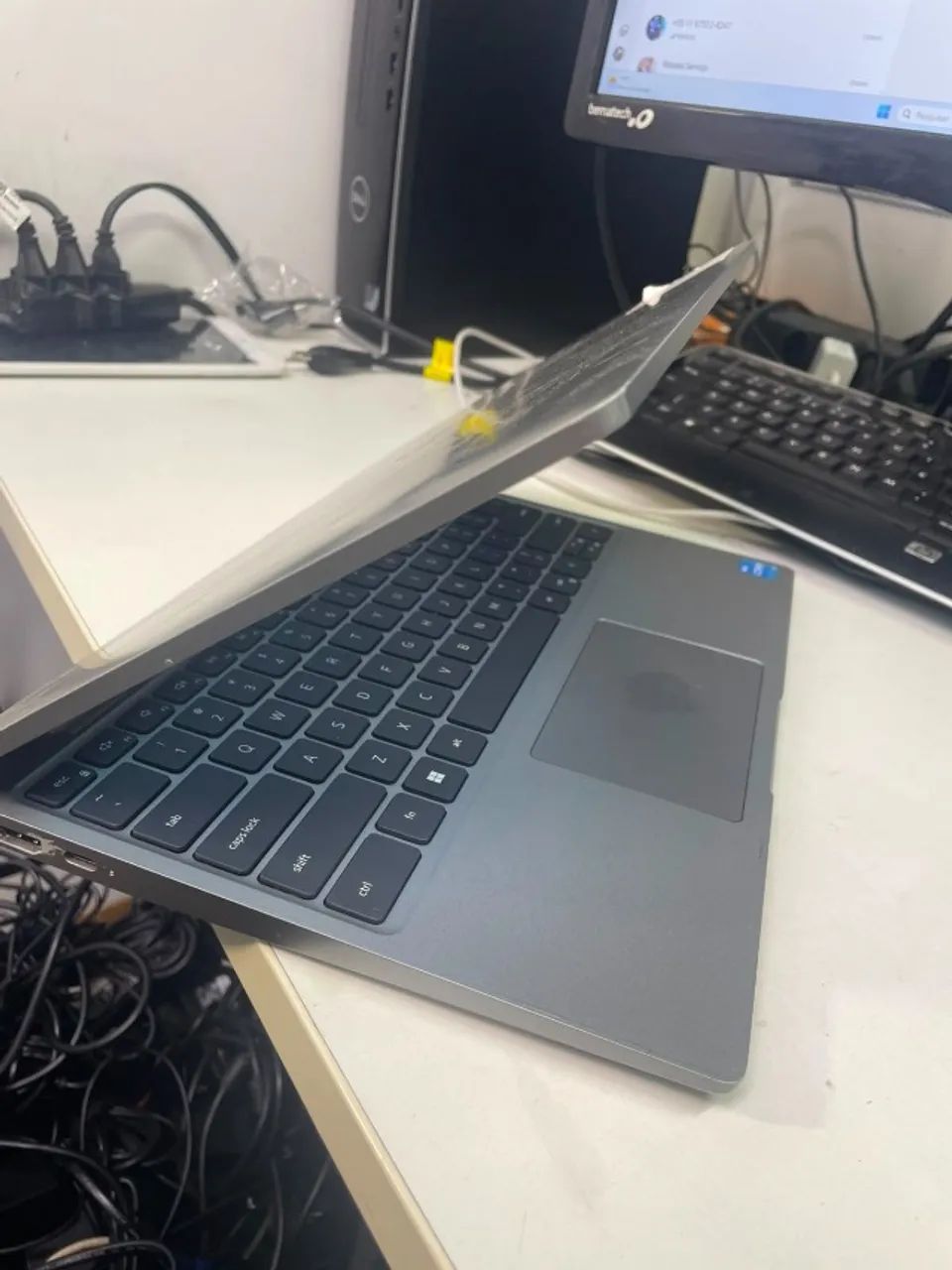 Notebook Dell i3 11th 8GB 512GB NVMe - Foto 3