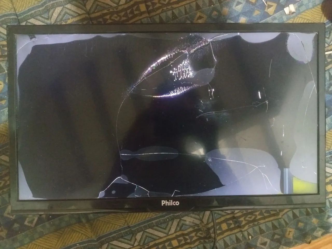 Tv Philco 20 polegadas com defeito 