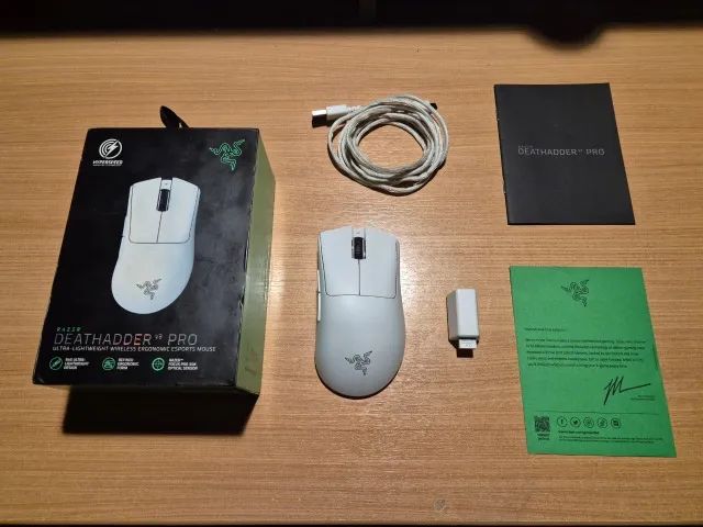 Mouse Gamer Razer Deathadder V3 PRO Branco - Foto 4
