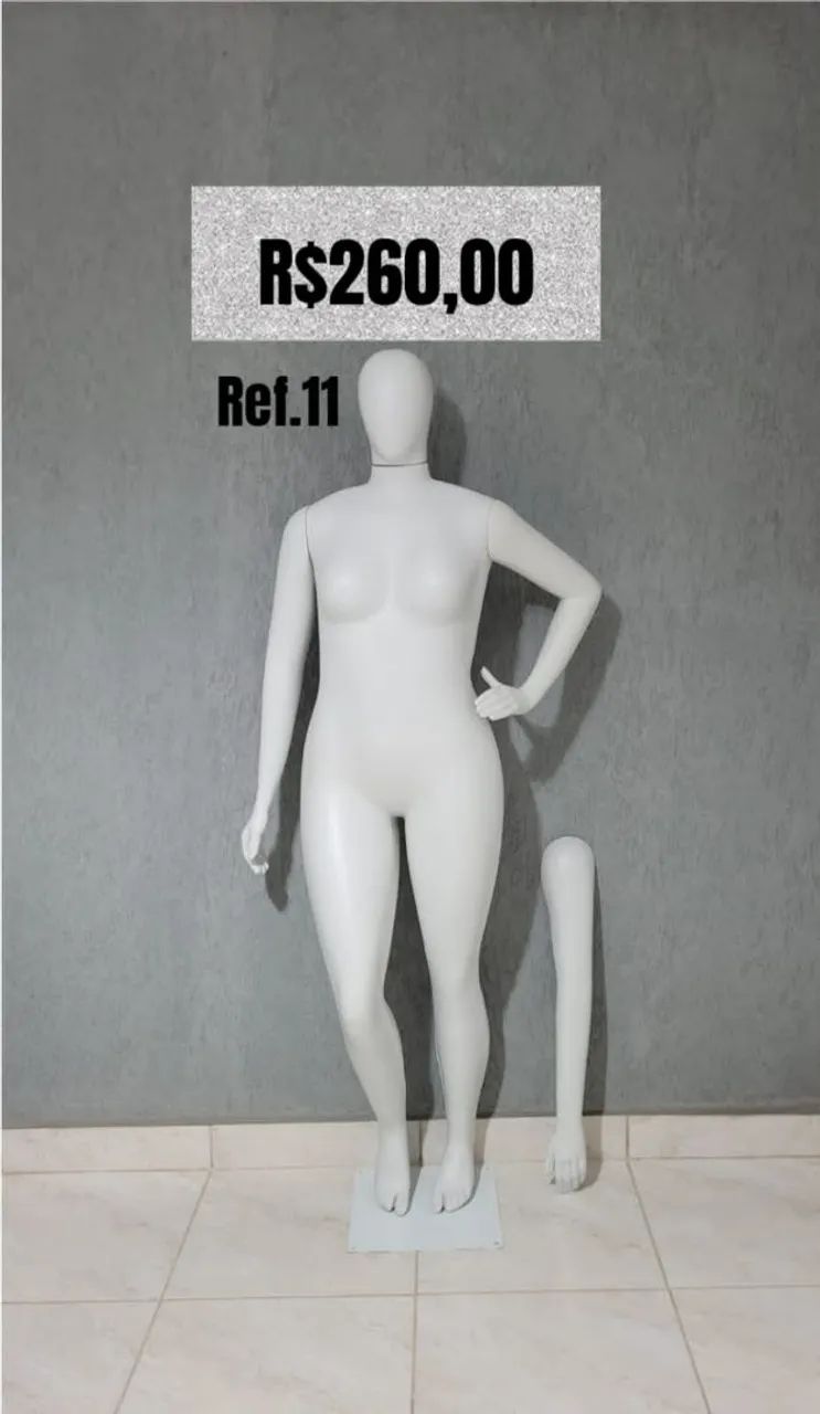 Manequim feminino plus size