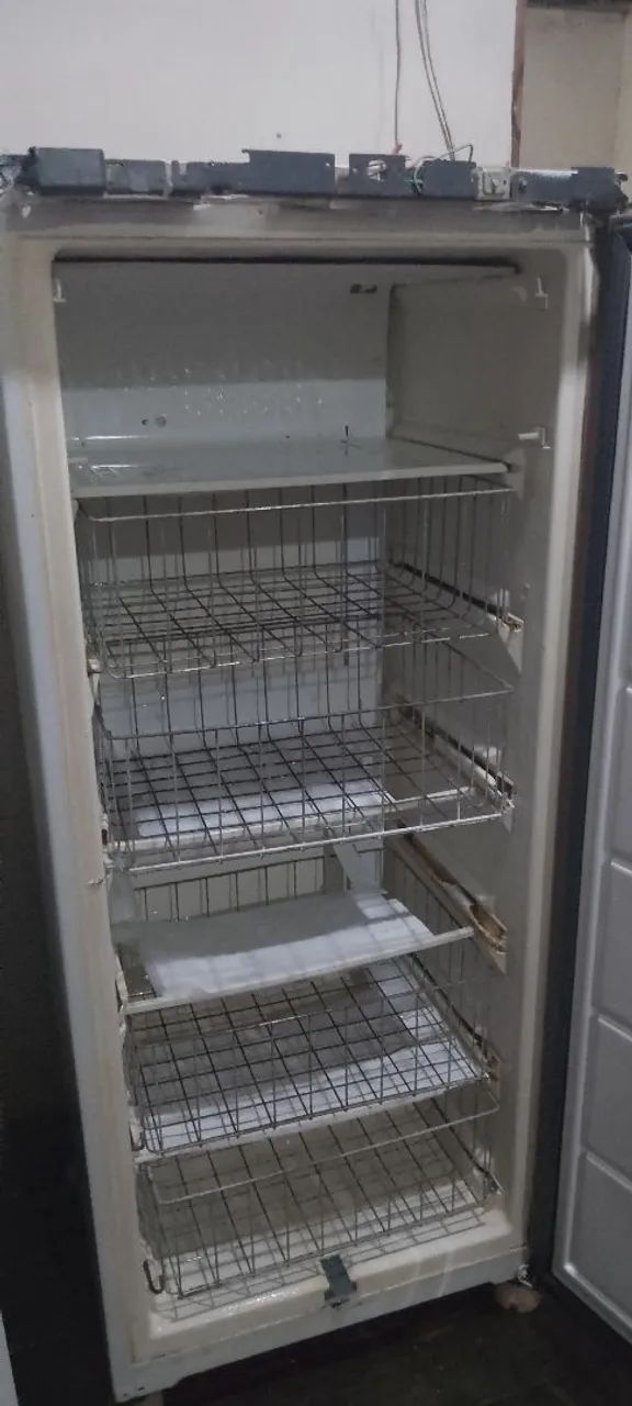 Vende-se freezer vertical - Foto 4