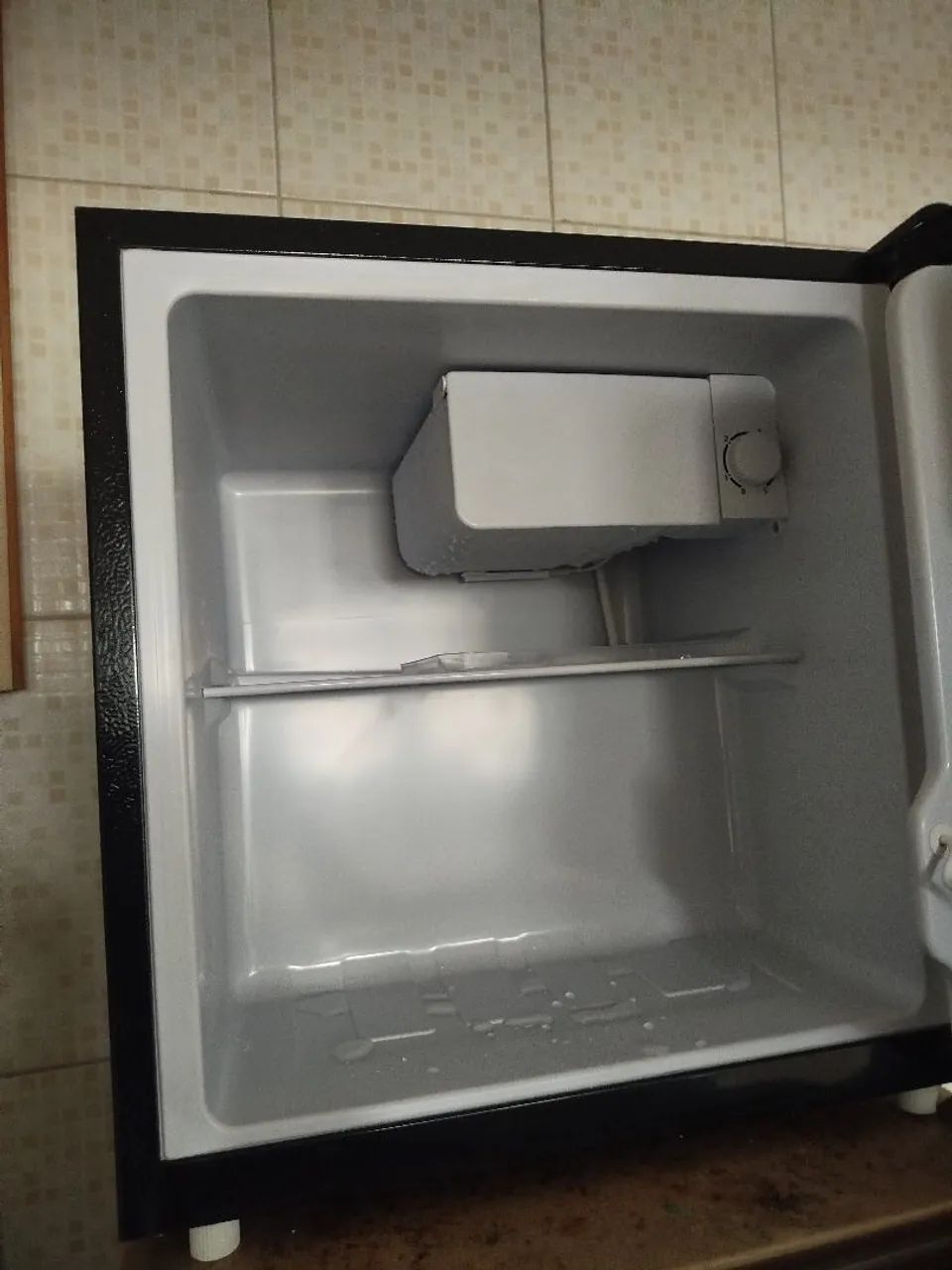 VENDO FRIGOBAR 52 LT - Foto 5