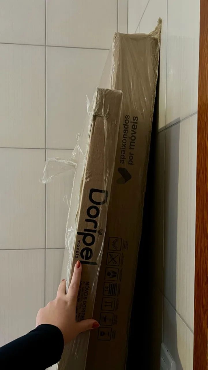 Vende - se guarda roupa embalado 