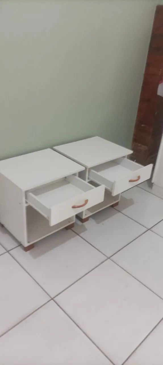 Mesinhas de cabeceira  - Foto 2